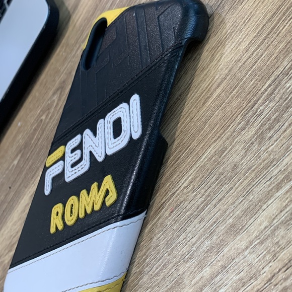 Fendi Roma iPhone XS Max Phone Case - Picture 4 of 6